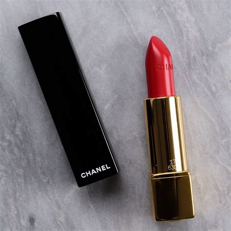 chanel independante lipstick